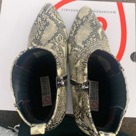 Blondo Elvira boots snake skin leather sz 9 - Picture 3 of 5